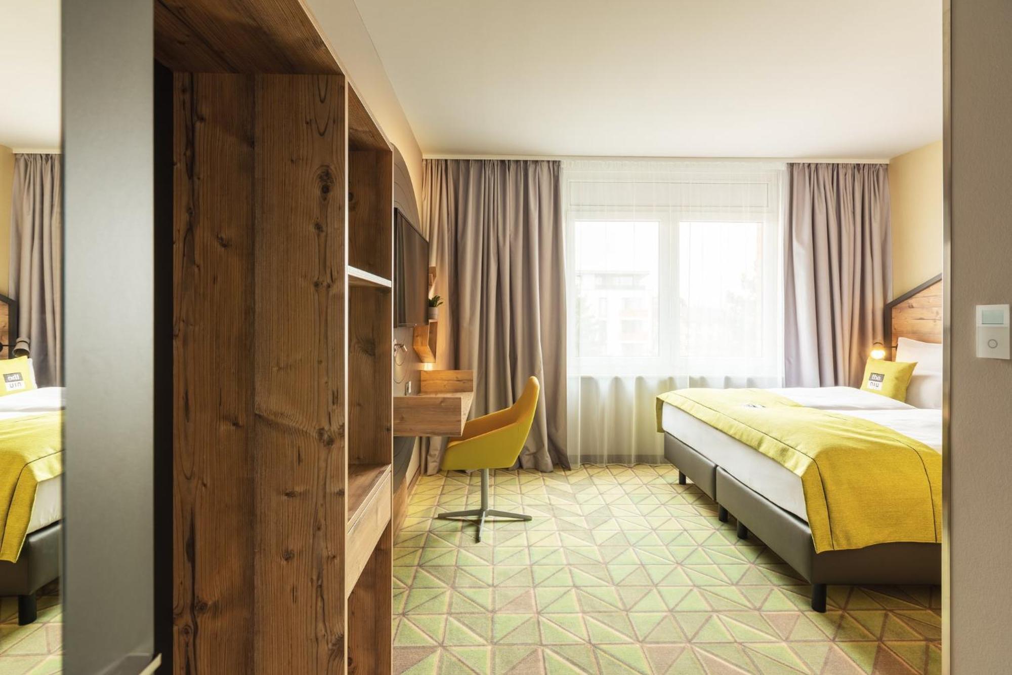 Holiday Inn - The Niu, Mill Cologne Muelheim, An Ihg Hotel Exterior photo